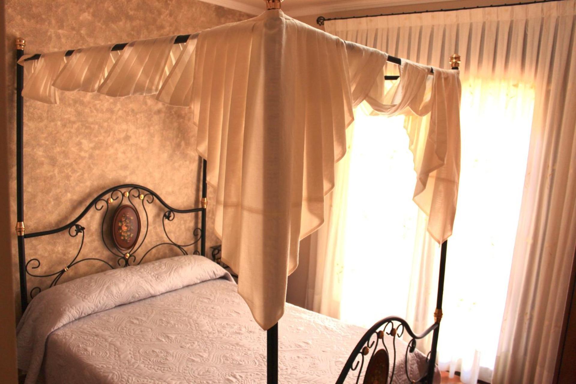Hotel Ca L'Angels Prat de Comte Zewnętrze zdjęcie